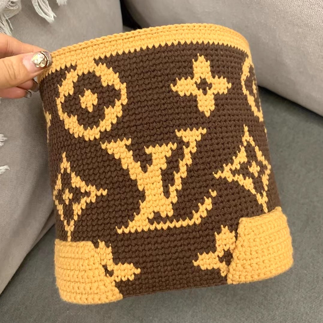 DIY Craft Kit - Crocheted Luxury Bucket Bag Brown
