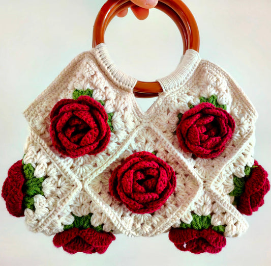 Finished work - Vintage crocheted rose handbag